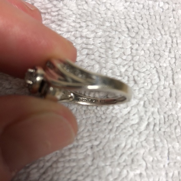 Diamond Ring - Picture 6 of 6